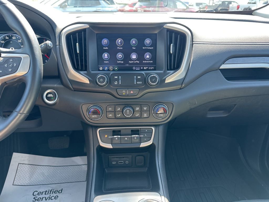 Used 2024 GMC Terrain Denali w/ Denali Premium Package image 25