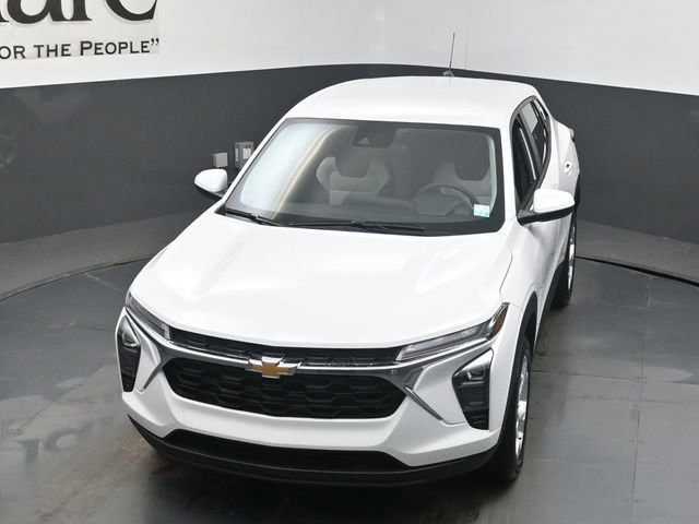 New 2026 Chevrolet Trax LS w/ LS Convenience Package image 24