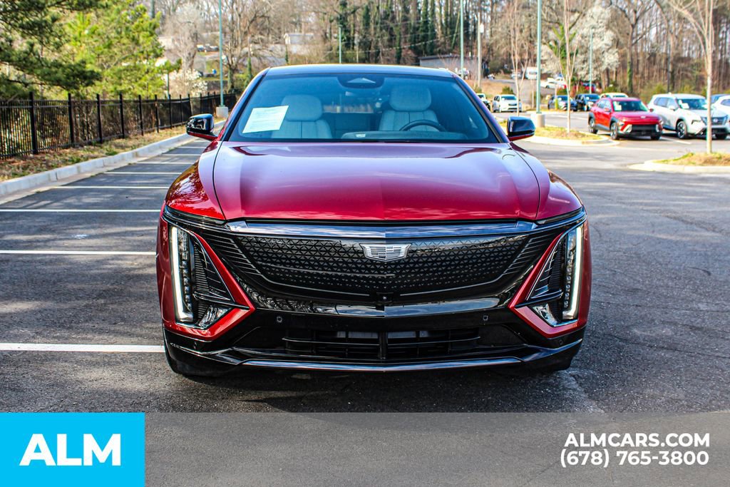 Used 2024 Cadillac Lyriq Sport image 10