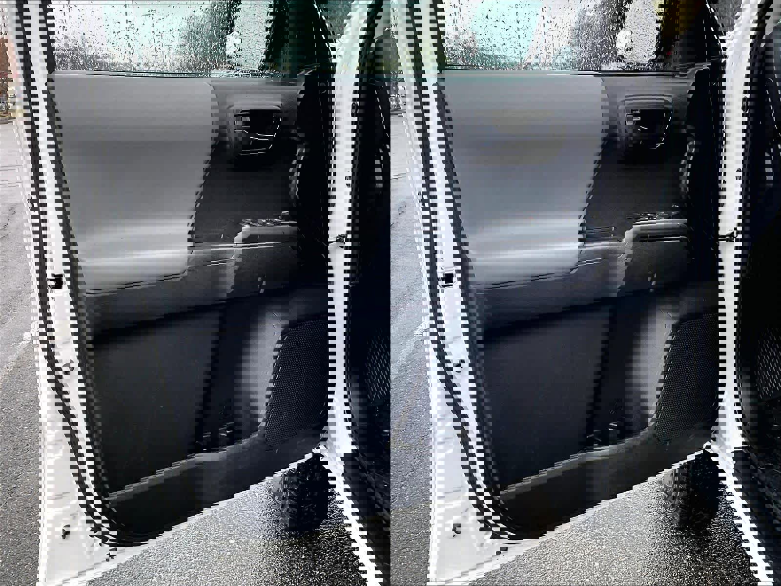 Used 2023 Toyota Tacoma SR image 9