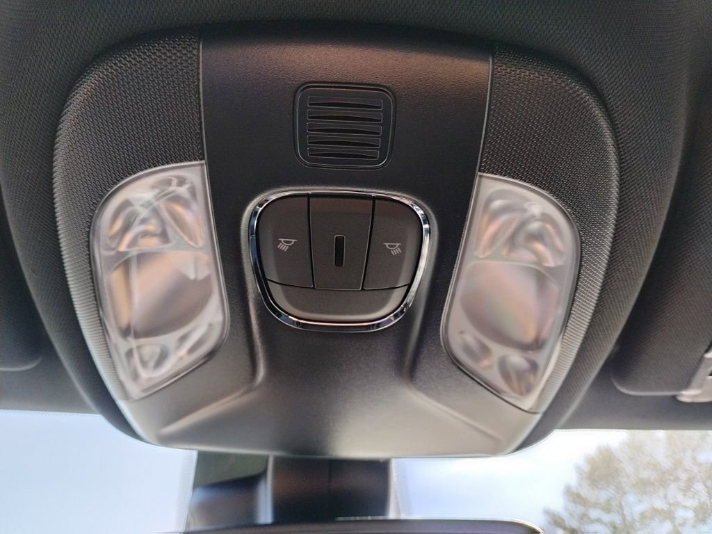 New 2026 Jeep Compass Latitude image 38