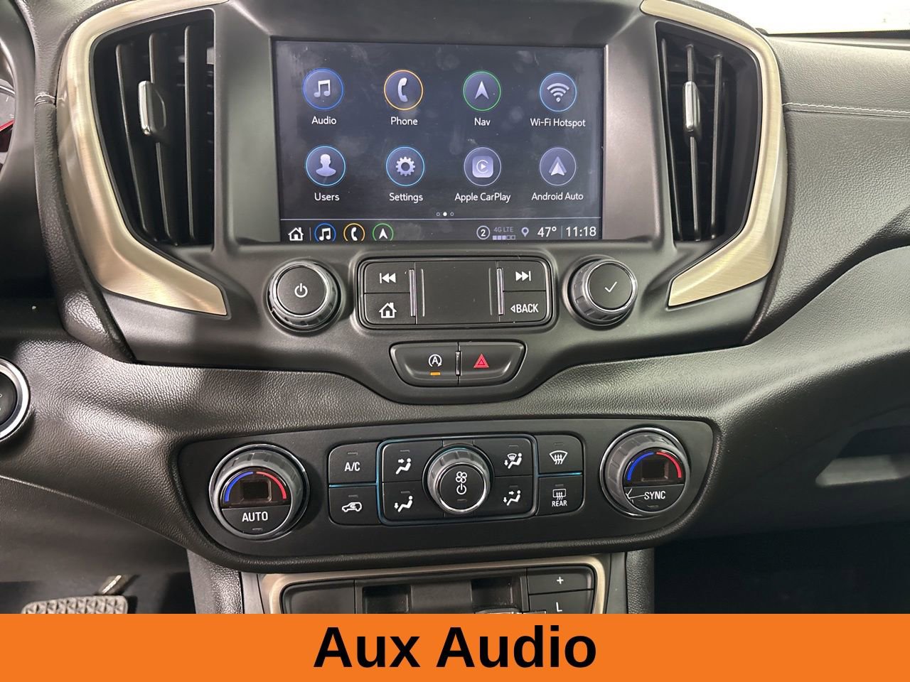 Used 2023 GMC Terrain Denali w/ Denali Premium Package image 13