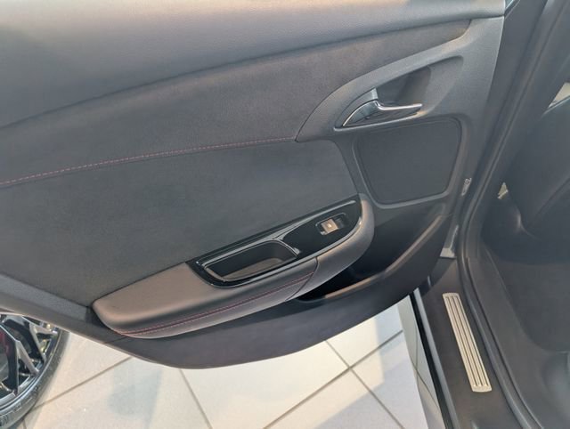 Used 2017 Chevrolet SS Base image 12