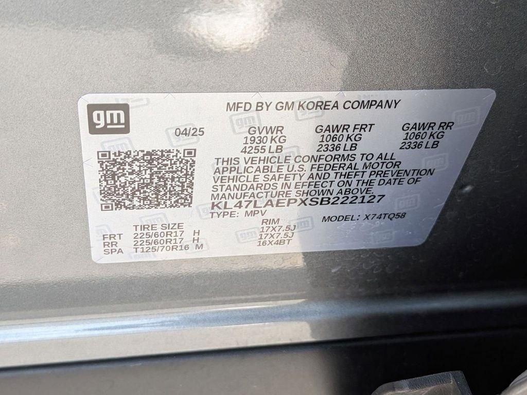 Used 2025 Buick Envista Preferred FWD image 38