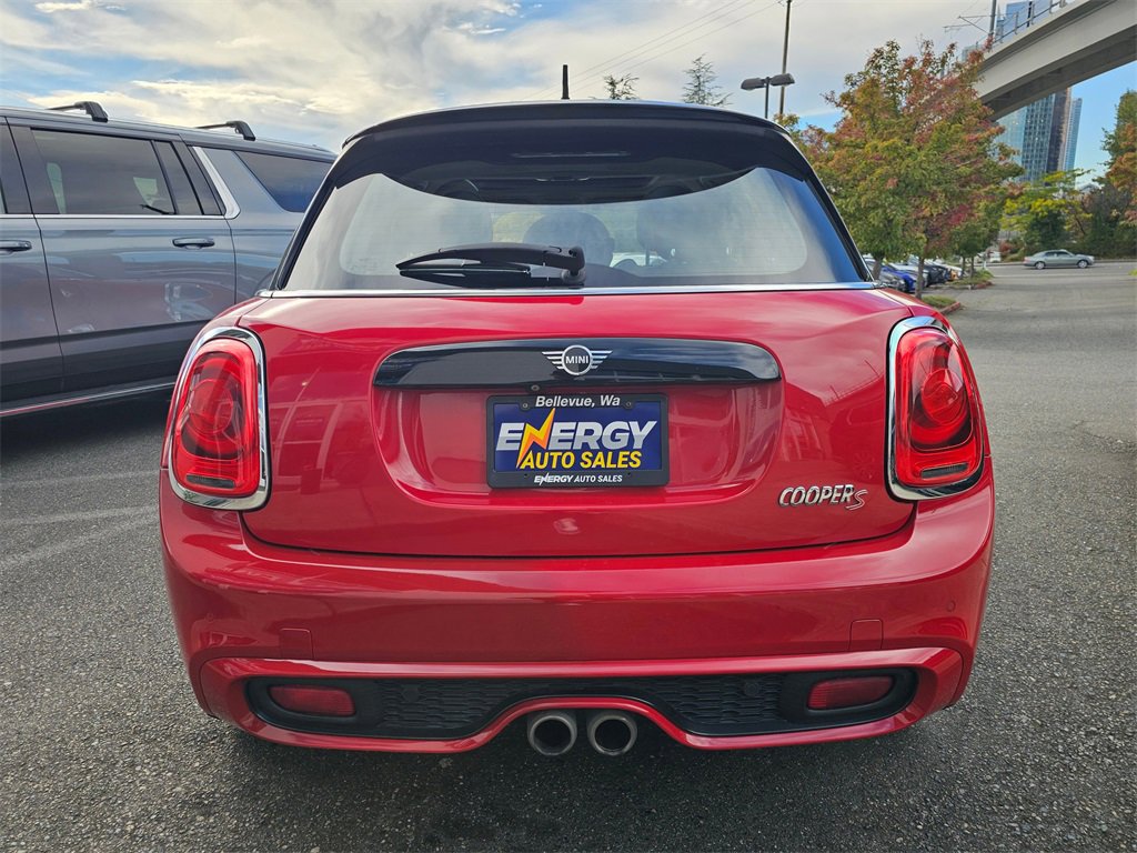 Used 2019 MINI Cooper S w/ Signature Upholstery Package image 7