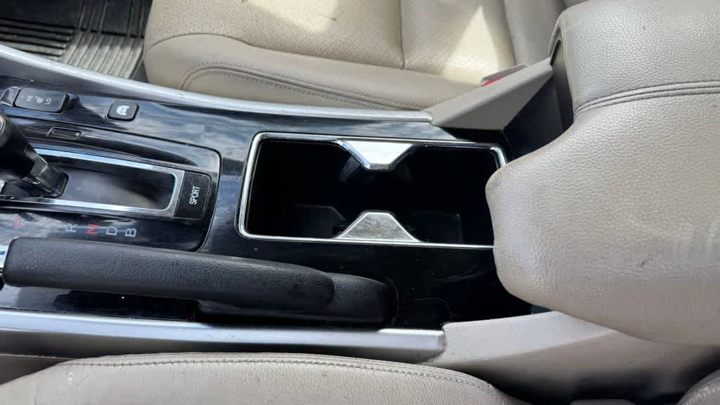 Used 2017 Honda Accord EX-L image 19