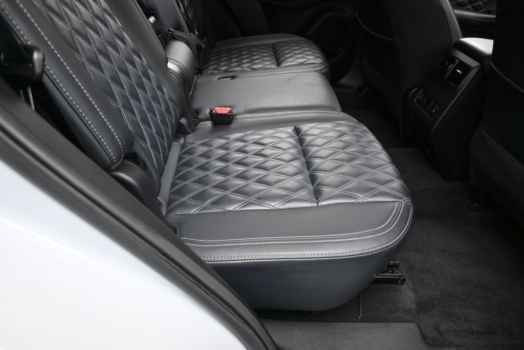 Used 2024 Mitsubishi Outlander SEL FWD image 38