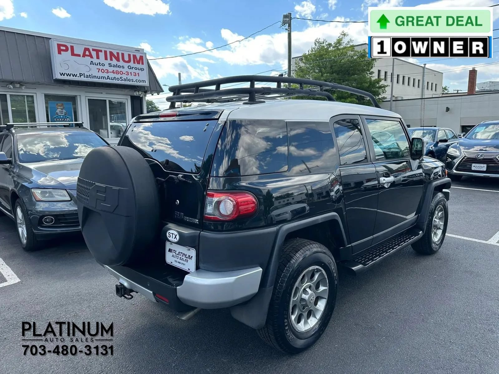 Used 2012 Toyota FJ Cruiser 4WD w/ Upgrade Pkg image 4