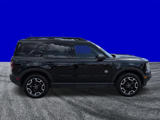Certified 2023 Ford Bronco Sport Outer Banks w/ Tech Package AWD/4WD image 3