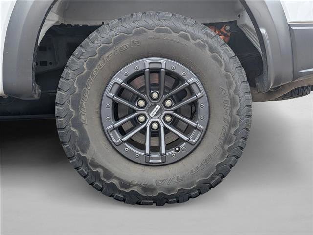 Used 2020 Ford F150 Raptor w/ Equipment Group 802A Luxury image 9