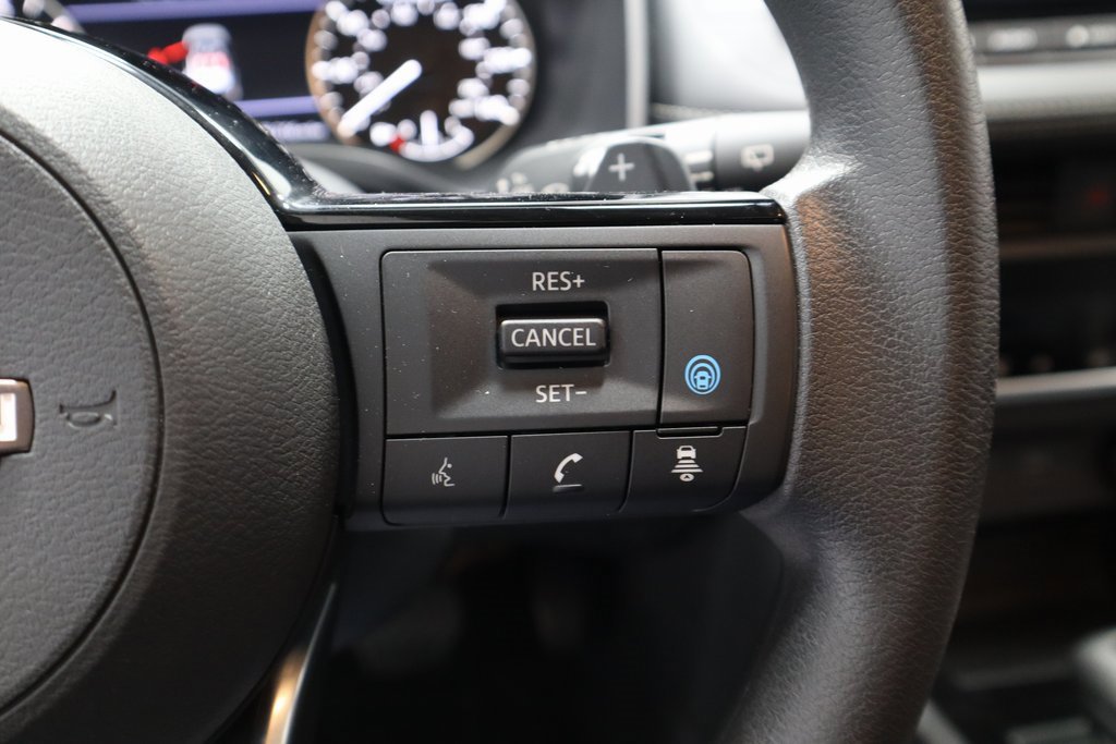 Certified 2023 Nissan Rogue SV image 33