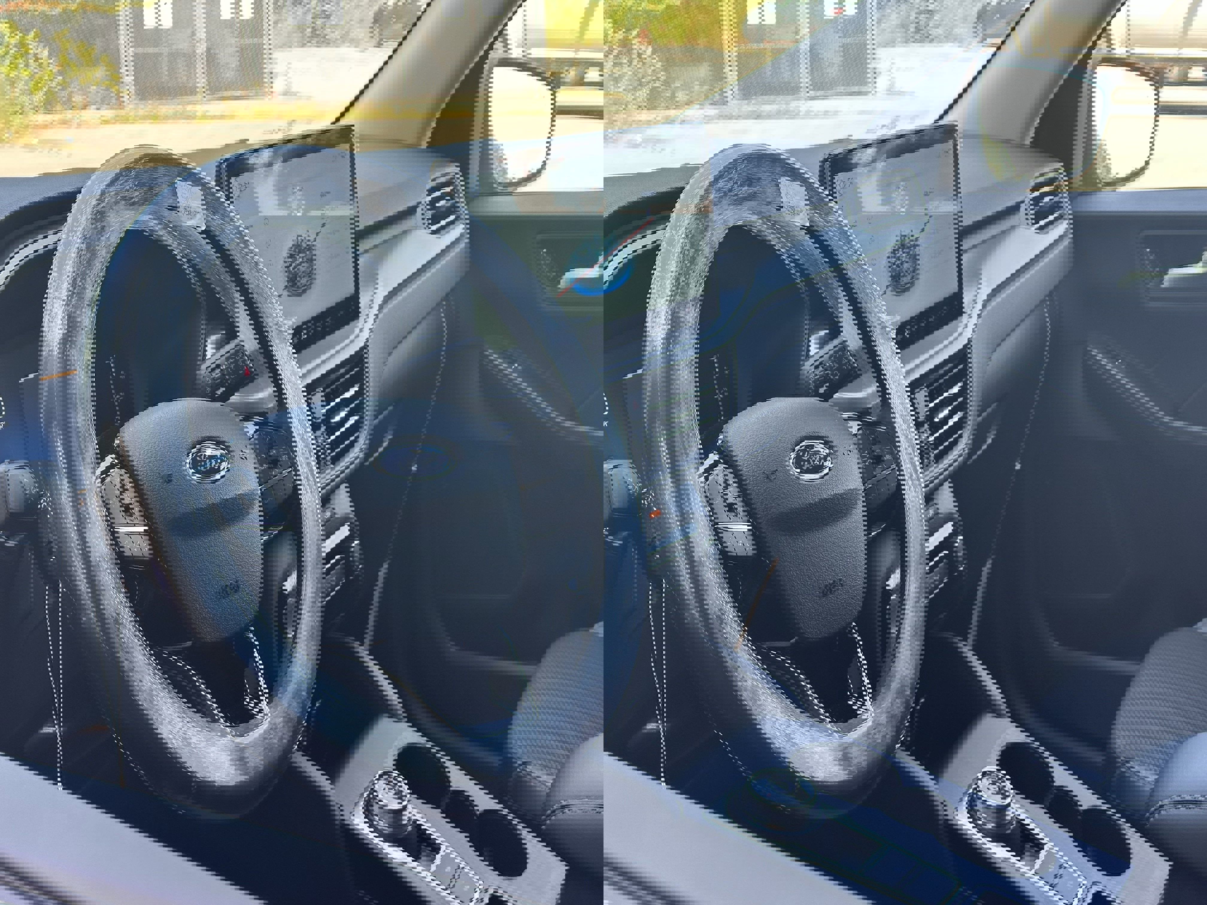 New 2025 Ford Escape SE image 15