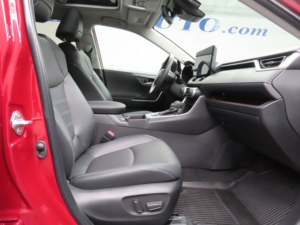 Used 2024 Toyota RAV4 Limited w/ Weather Package image 22