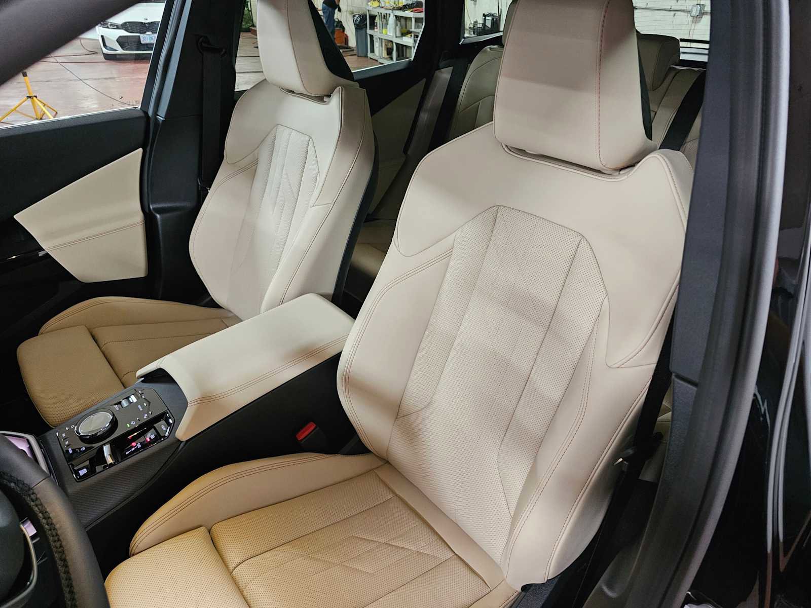 New 2026 BMW X3 xDrive30 w/ Premium Package image 21