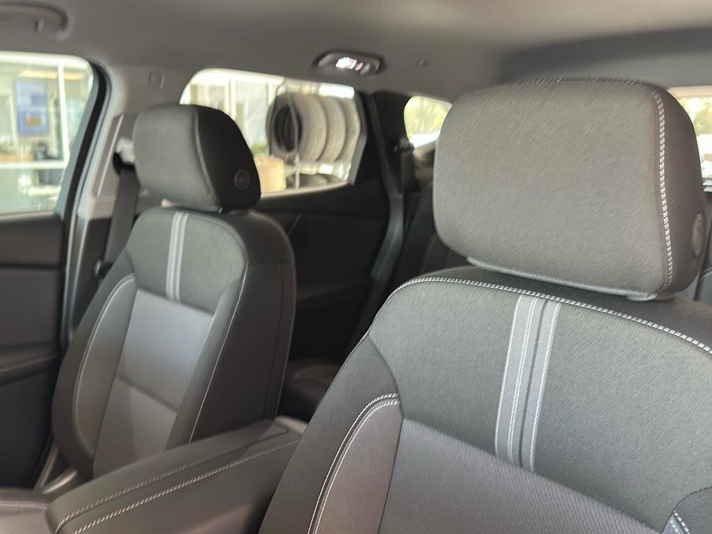 New 2025 Chevrolet Blazer LT w/ Midnight/Sport Edition image 4