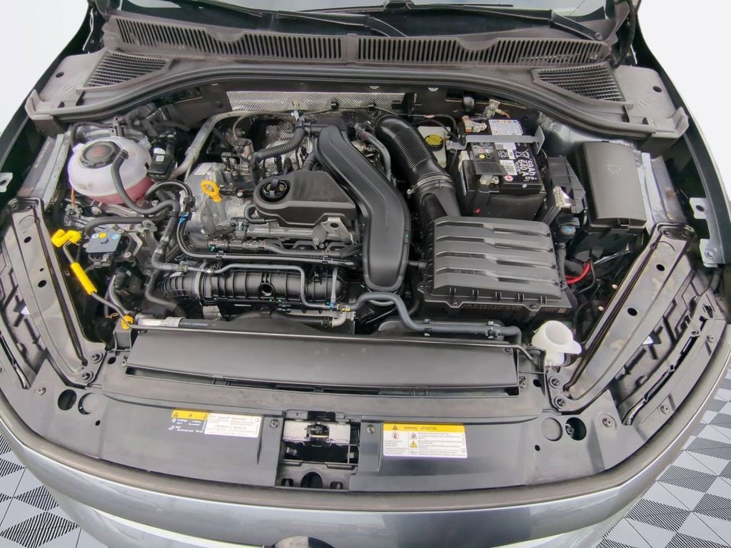 Used 2025 Volkswagen Jetta S image 30