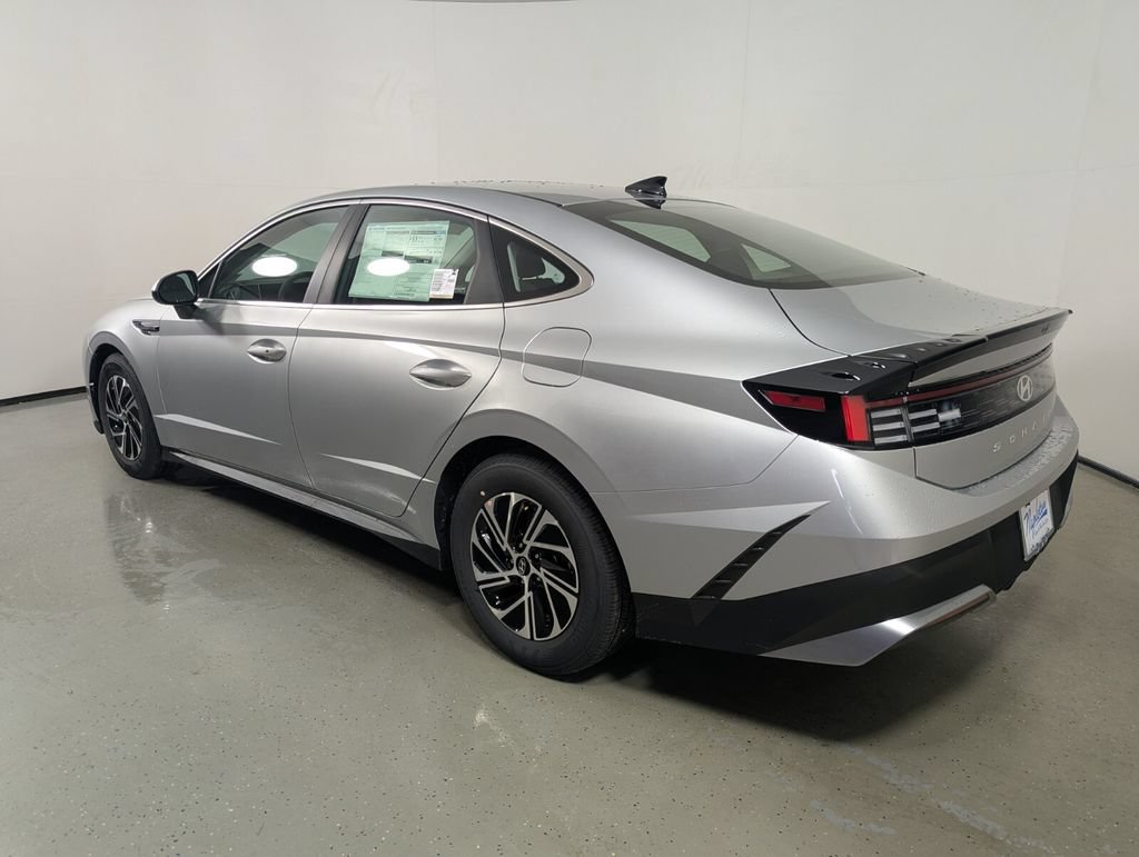 New 2026 Hyundai Sonata Blue FWD image 5