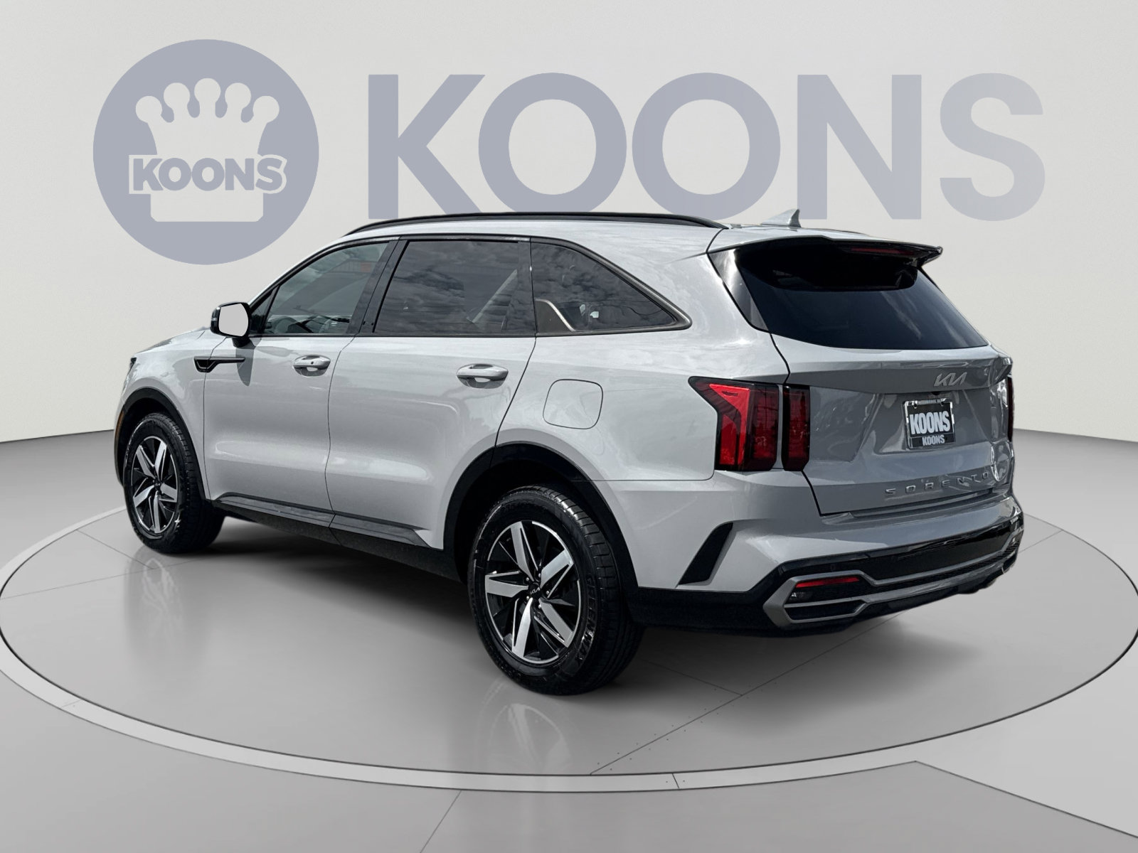Used 2022 Kia Sorento EX w/ Panoramic Sunroof Package FWD image 4