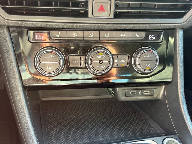 Used 2022 Volkswagen Jetta SE image 13