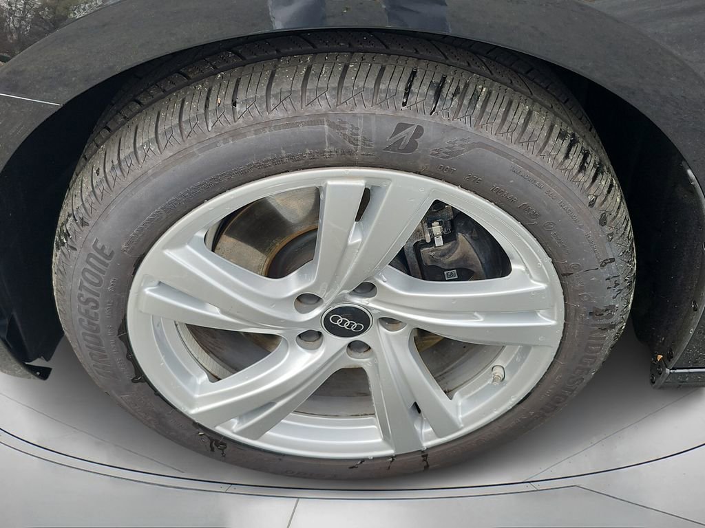 Certified 2025 Audi A5 2.0T Premium w/ Convenience Package AWD/4WD image 9