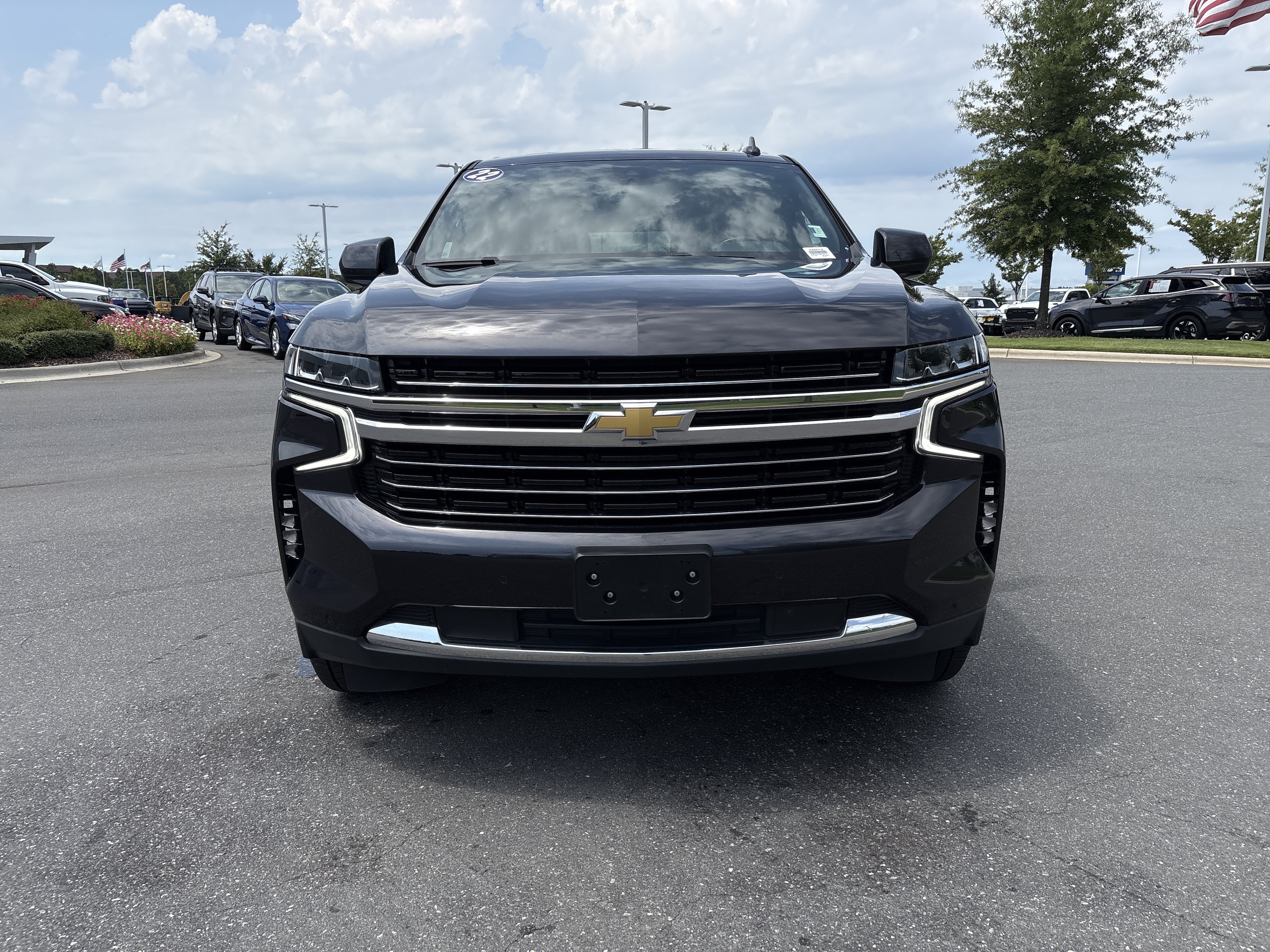 Used 2022 Chevrolet Tahoe LT AWD/4WD image 3