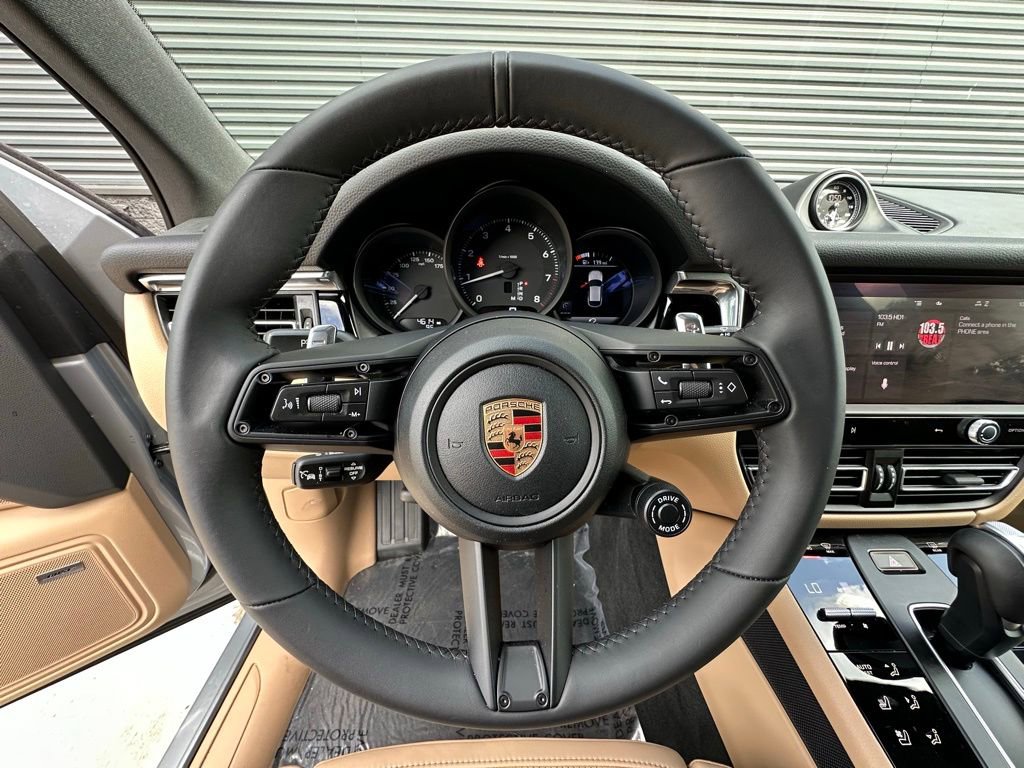 Certified 2026 Porsche Macan Turbo AWD/4WD image 16