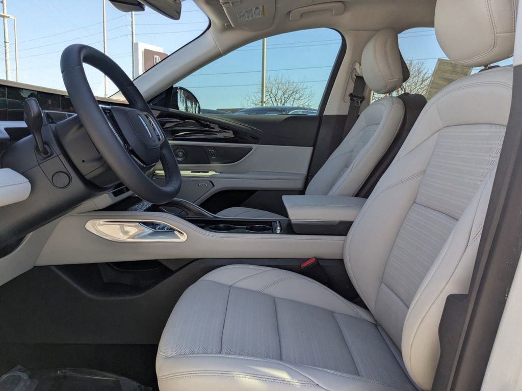 New 2026 Lincoln Nautilus Reserve image 22