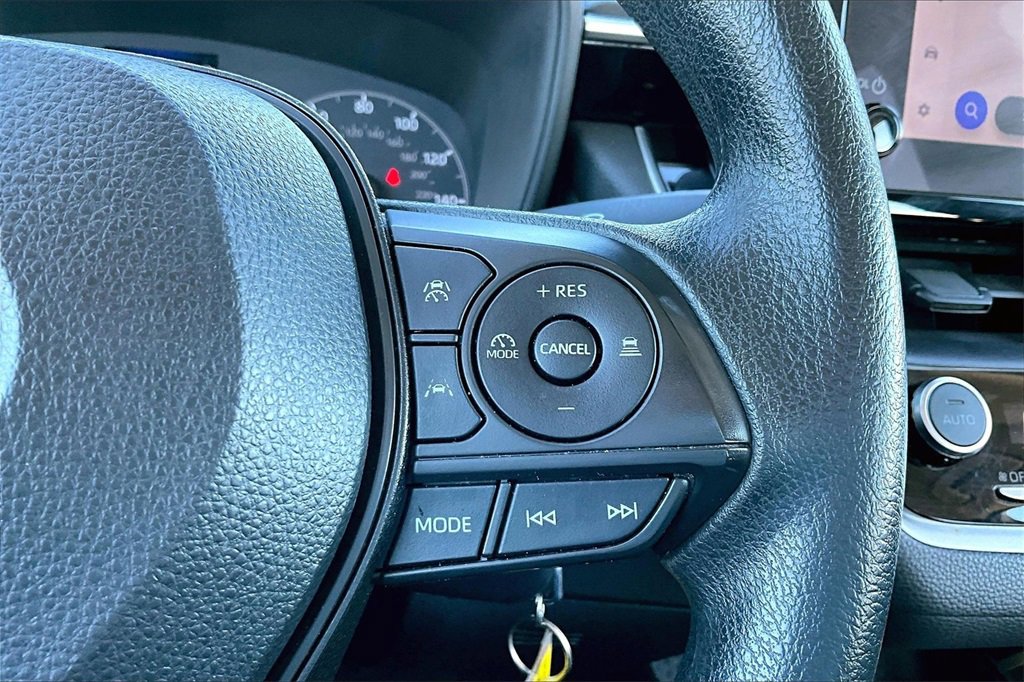 Used 2024 Toyota Corolla LE image 17