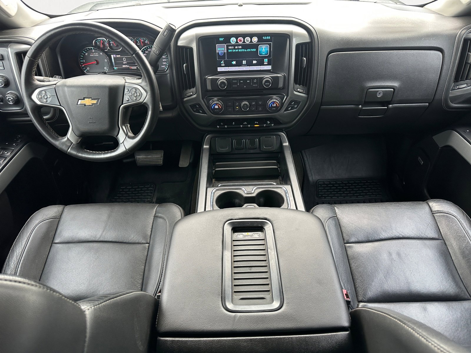 Used 2015 Chevrolet Silverado 2500 LTZ w/ LTZ Plus Package AWD/4WD image 3