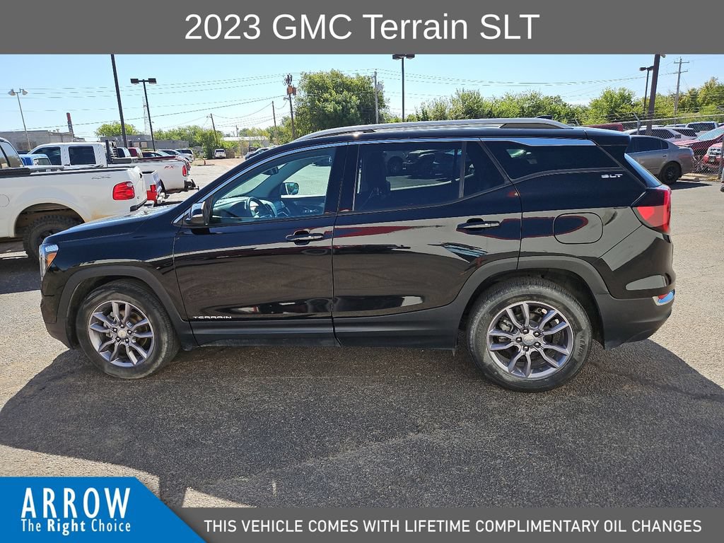 Used 2023 GMC Terrain SLT FWD image 7