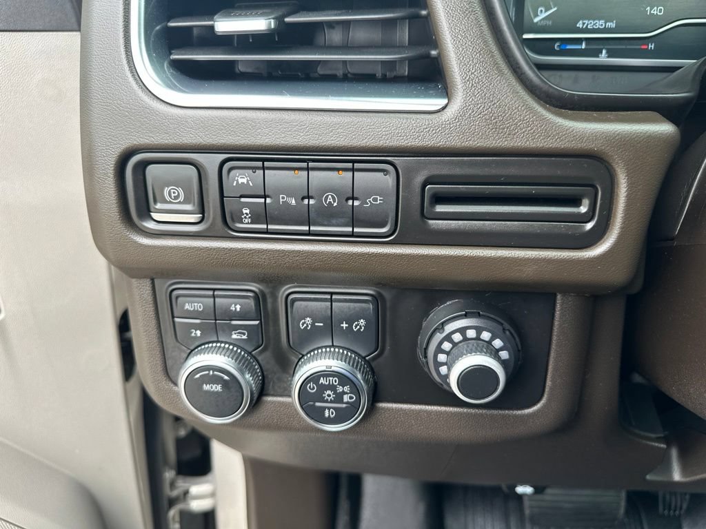 Certified 2022 GMC Yukon SLT AWD/4WD image 11