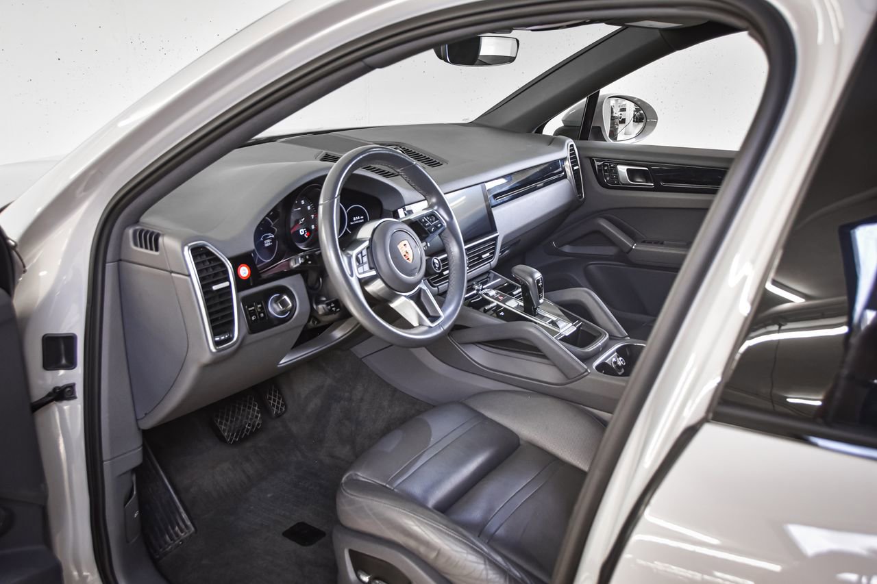Certified 2020 Porsche Cayenne image 4