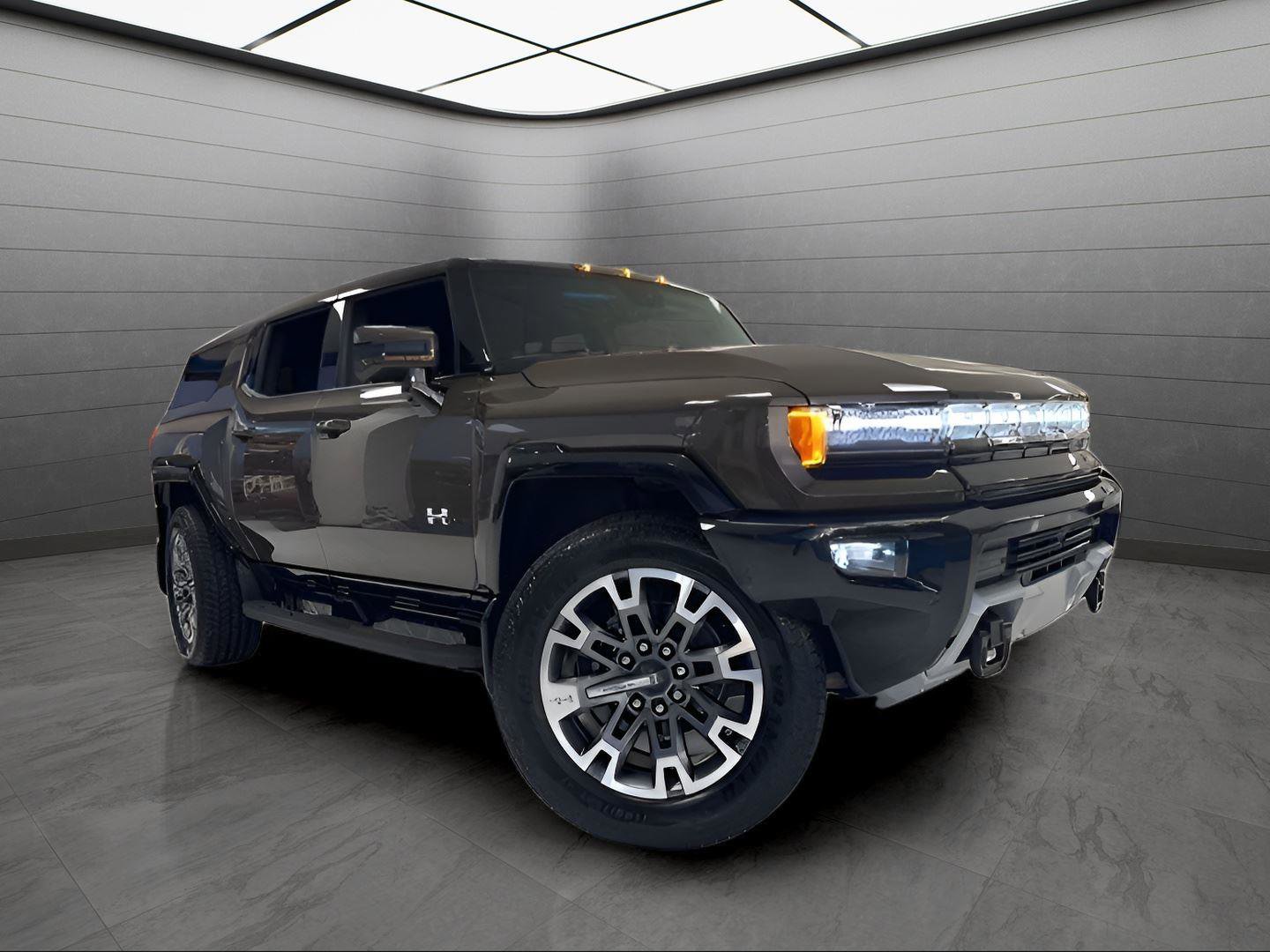 New 2025 GMC Hummer EV 3X w/ LPO, Cargo Utility Package image 7