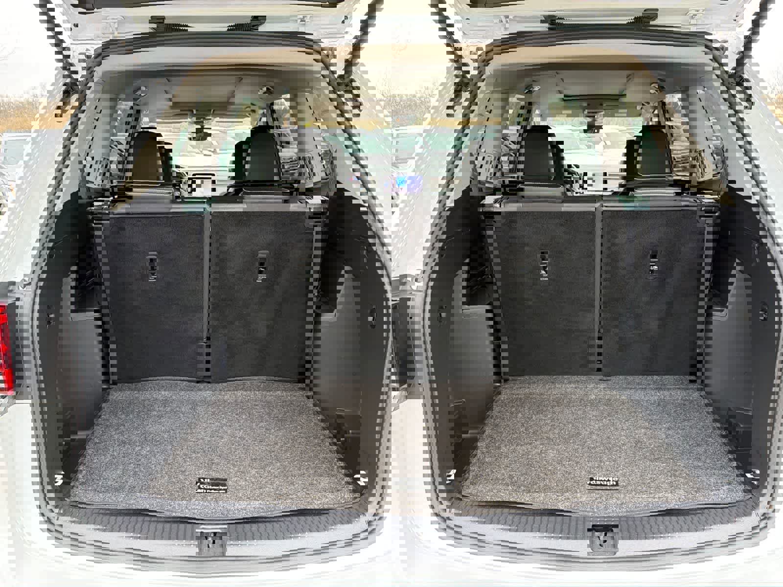 Used 2024 Volkswagen Atlas SEL Premium R-Line image 20