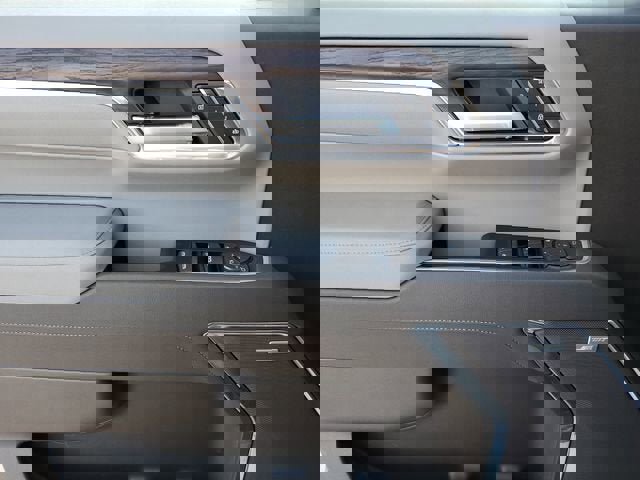 New 2026 GMC Sierra 1500 SLT w/ SLT Premium Package AWD/4WD image 19