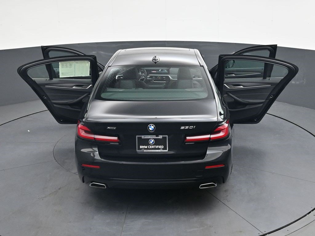 Used 2023 BMW 530i xDrive w/ Premium Package AWD/4WD image 37