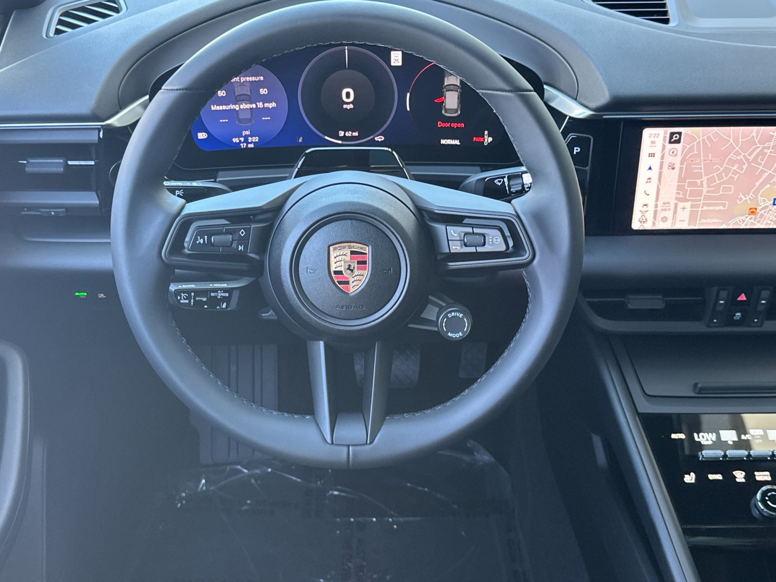 New 2026 Porsche Macan 4 Electric AWD/4WD image 21