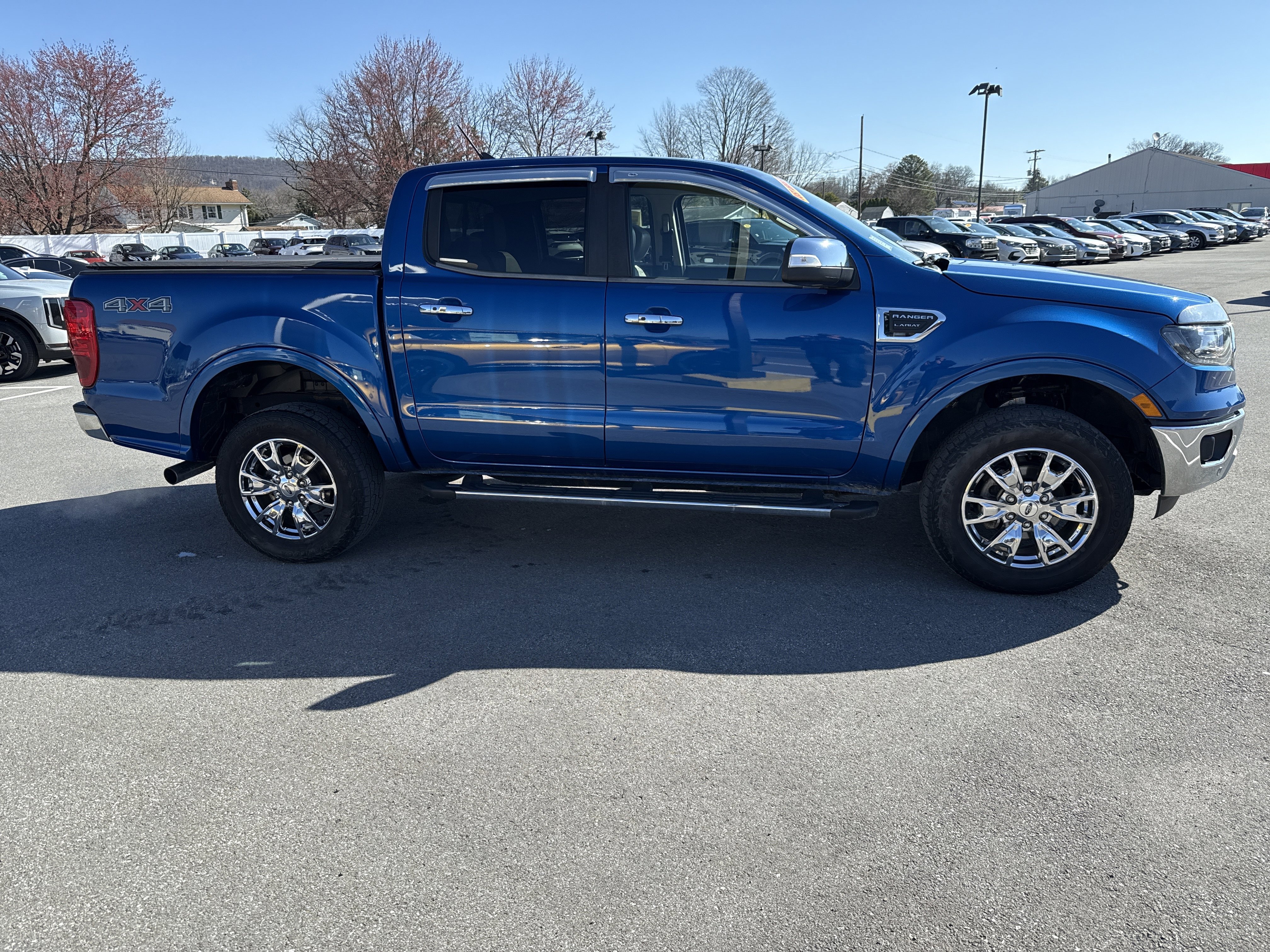 Used 2020 Ford Ranger Lariat w/ Equipment Group 501A Mid image 2