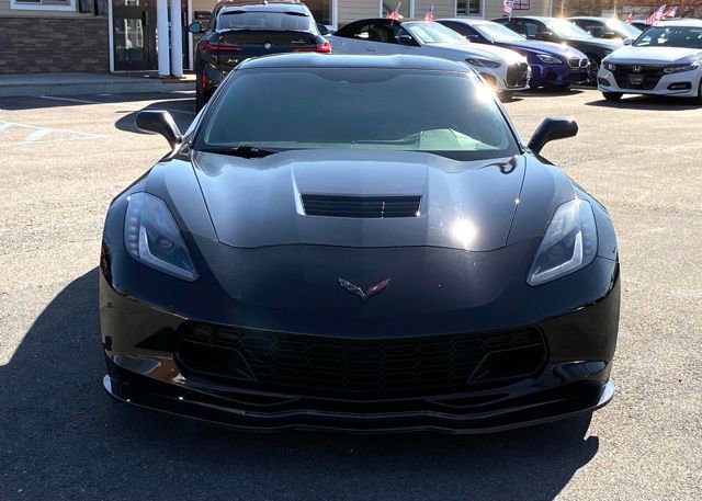 Used 2016 Chevrolet Corvette Stingray Coupe w/ Carbon Flash Badge Package RWD image 2