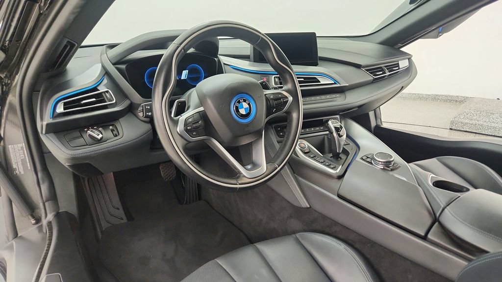 Used 2016 BMW i8 AWD/4WD image 32