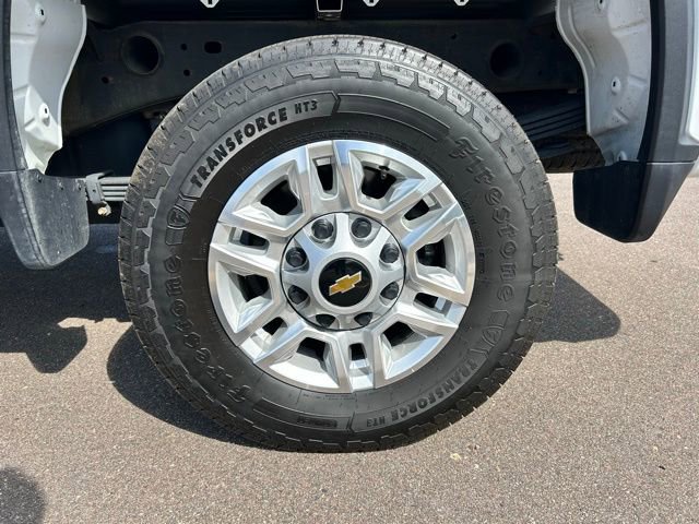 Used 2024 Chevrolet Silverado 2500 LT image 11