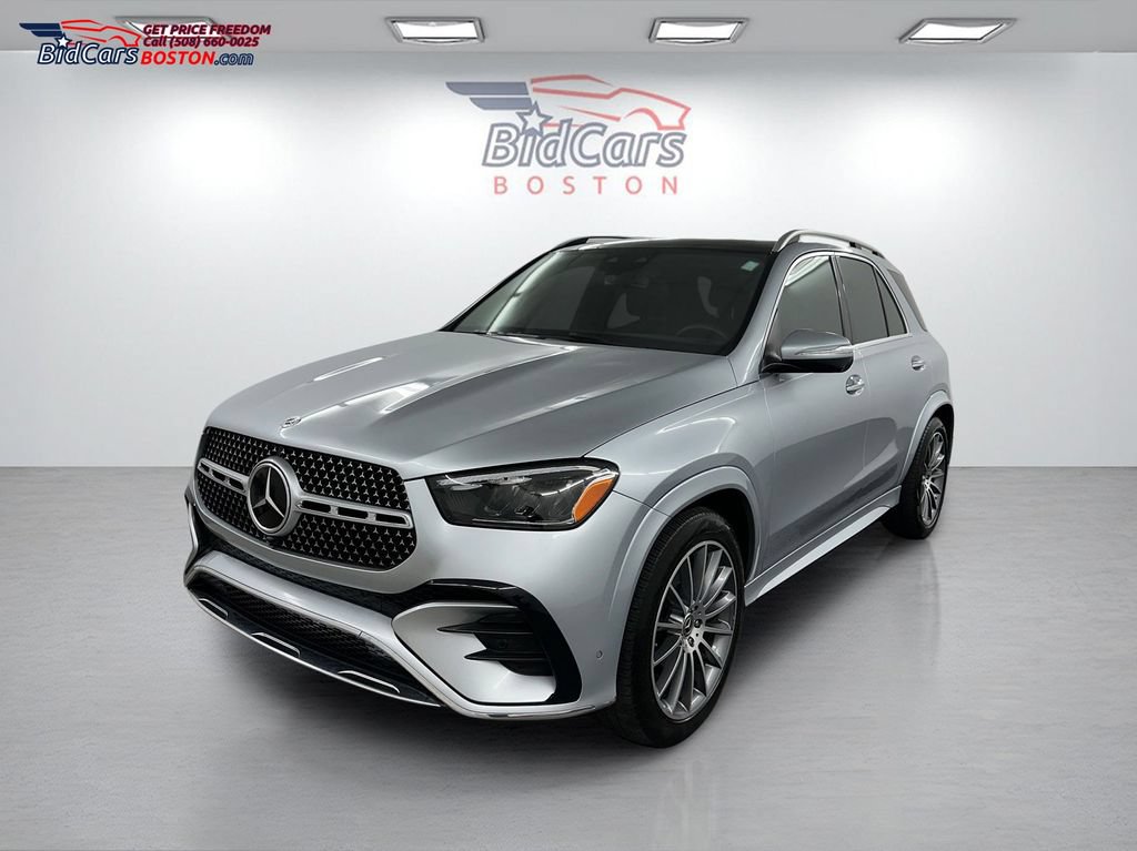 Used 2024 Mercedes-Benz GLE 450 4MATIC w/ AMG Line Exterior image 1