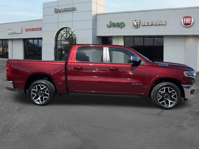 Used 2025 RAM 1500 Laramie AWD/4WD image 8