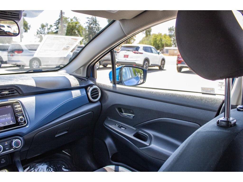 Used 2023 Nissan Versa SV FWD image 19