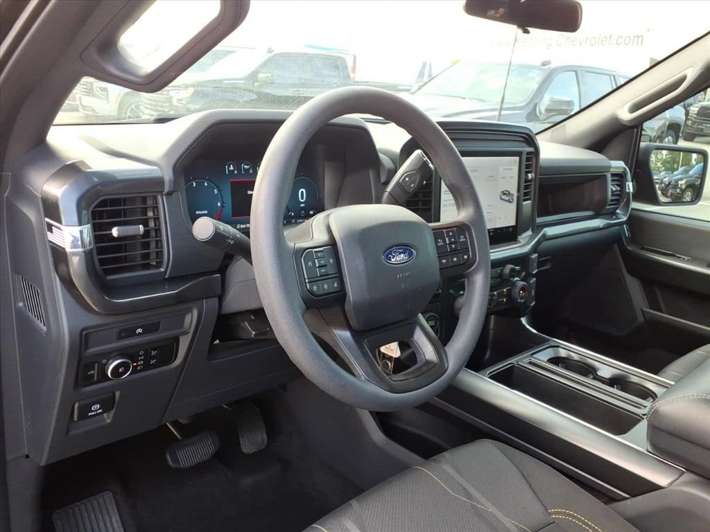 Used 2025 Ford F150 STX w/ Equipment Group 200A RWD image 18