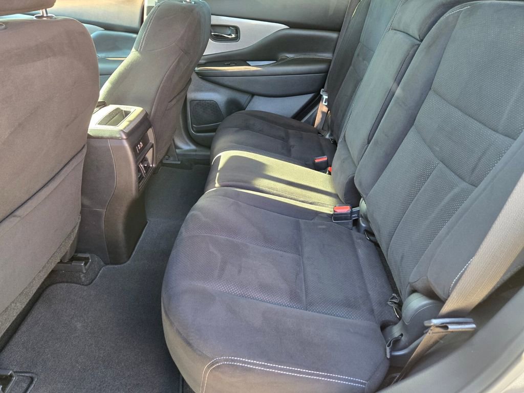 Used 2020 Nissan Murano S image 13