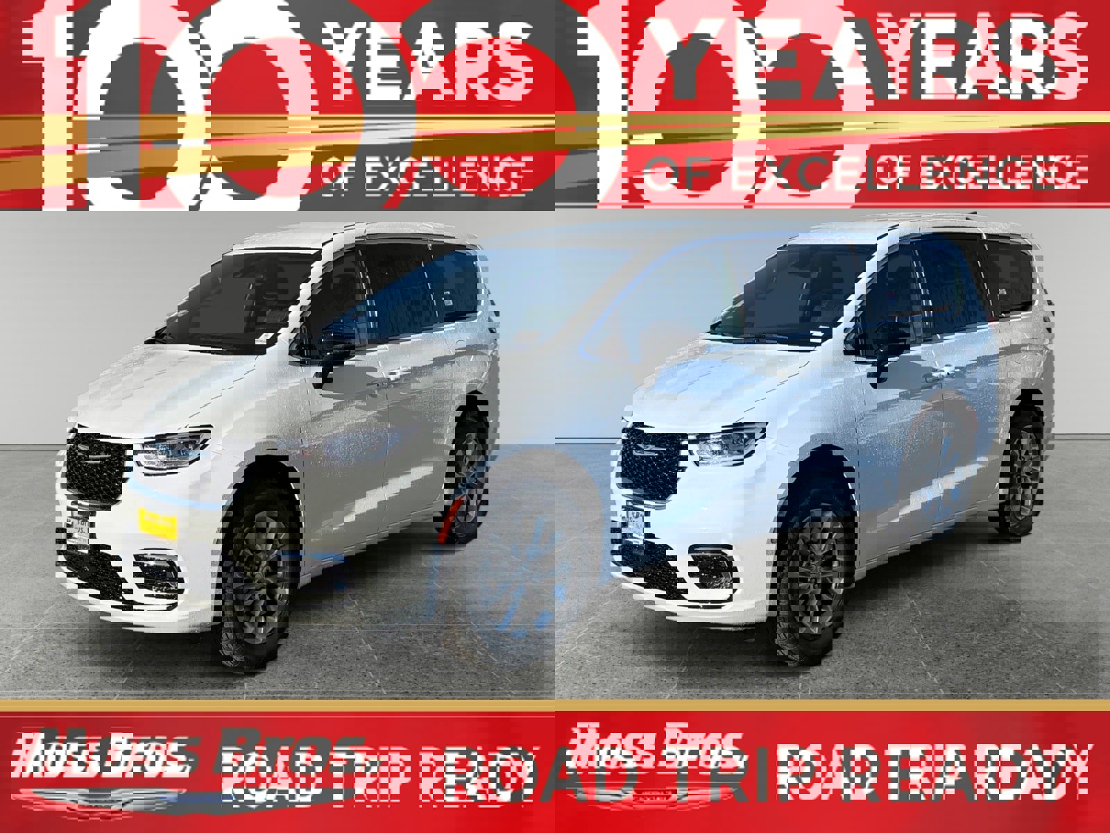 New 2026 Chrysler Pacifica Select