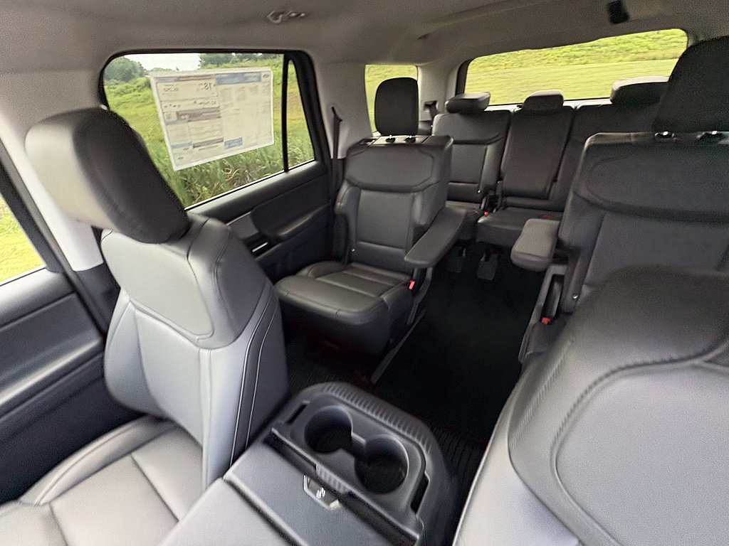 New 2026 Ford Expedition Active AWD/4WD image 35