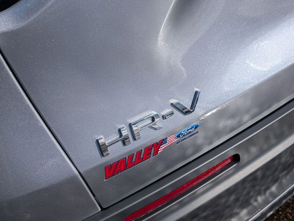 Used 2025 Honda HR-V LX image 12