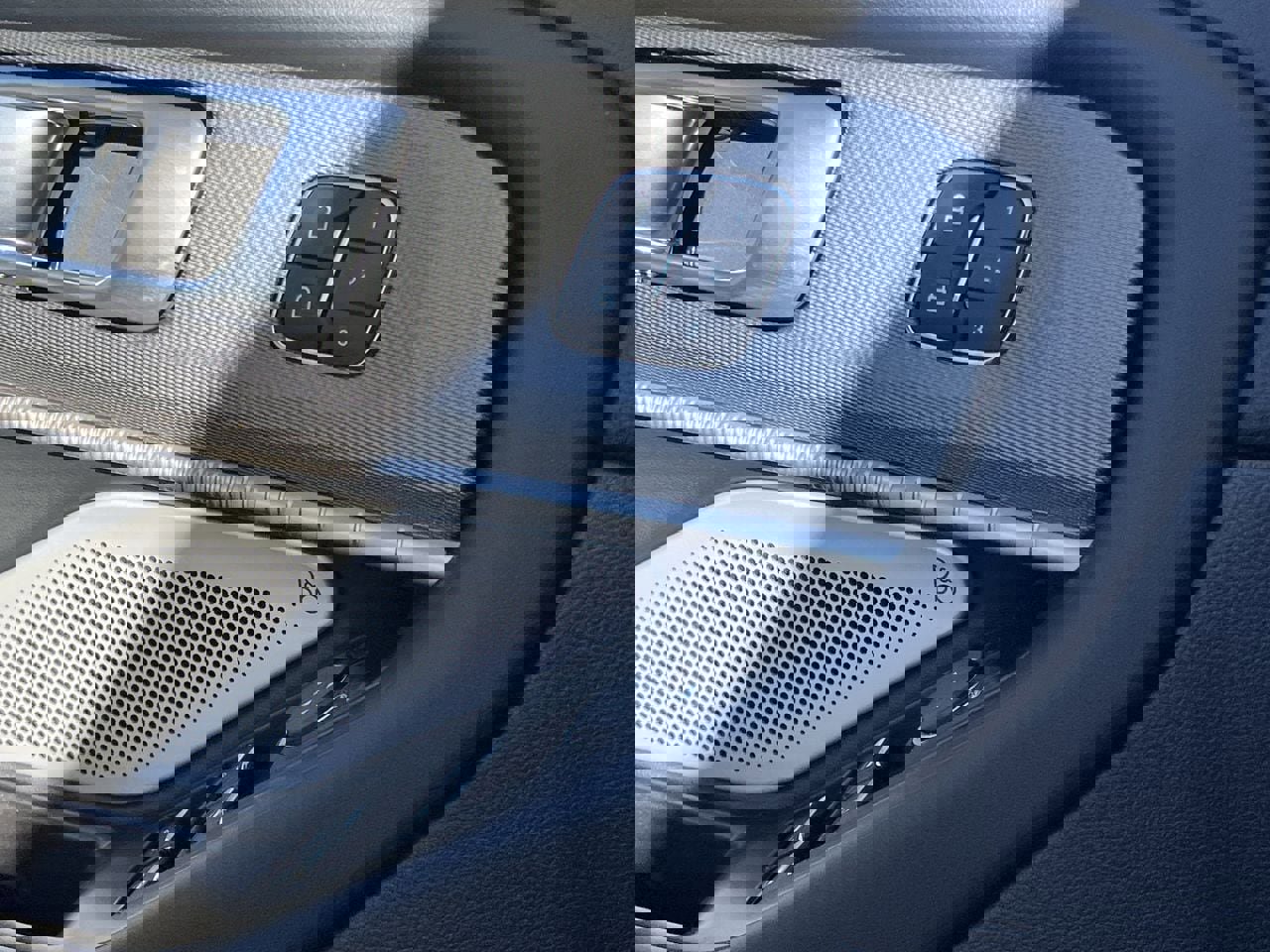 New 2026 Ford Explorer ST w/ Sun And Sound Package image 17